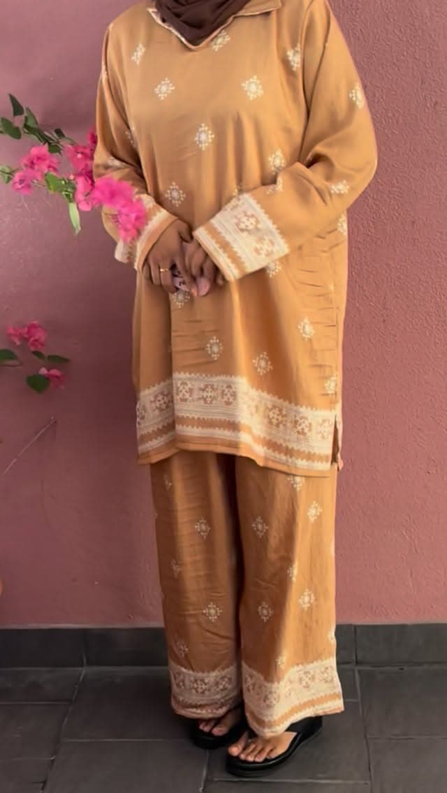 Knee length Abaya With Pants