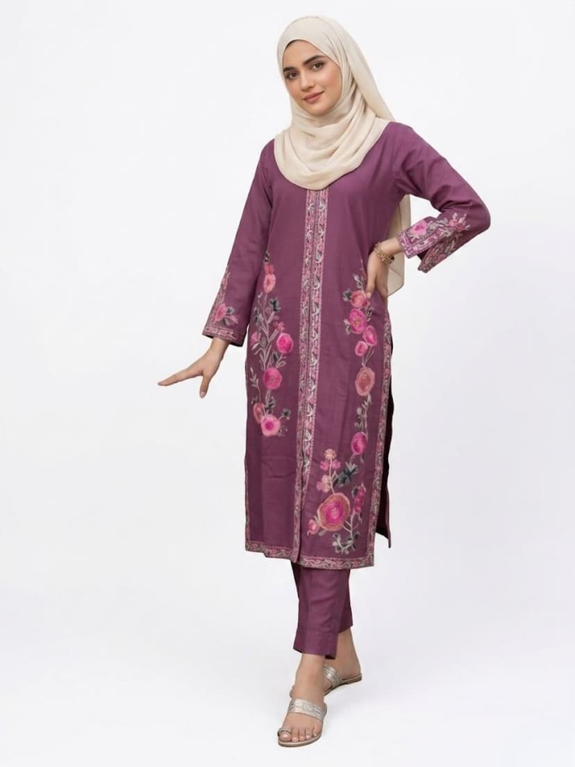 Khaddar Embroidered Kurta Set (2 piece)