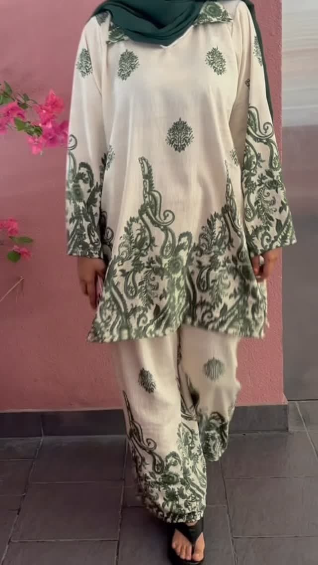 Knee length Abaya With Pants