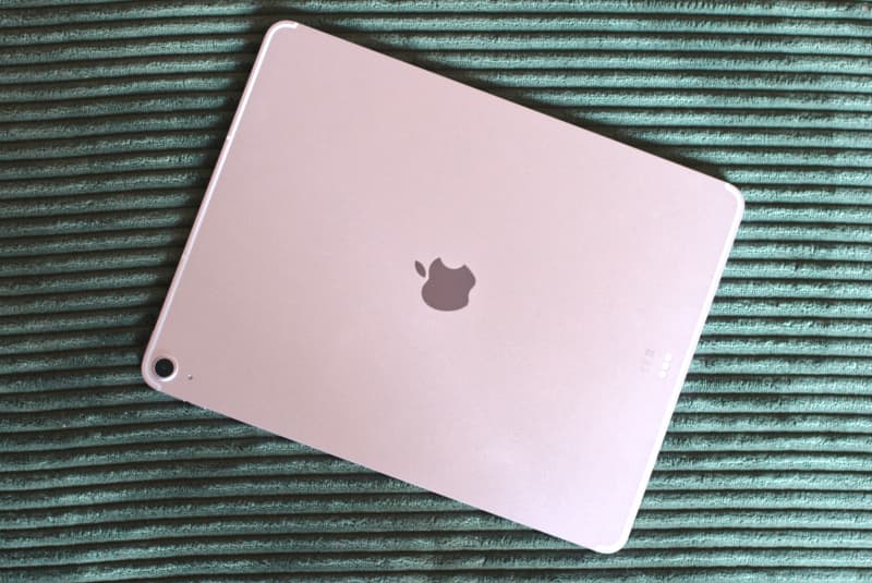 Ipad air 5th gen 64GB (wifi)