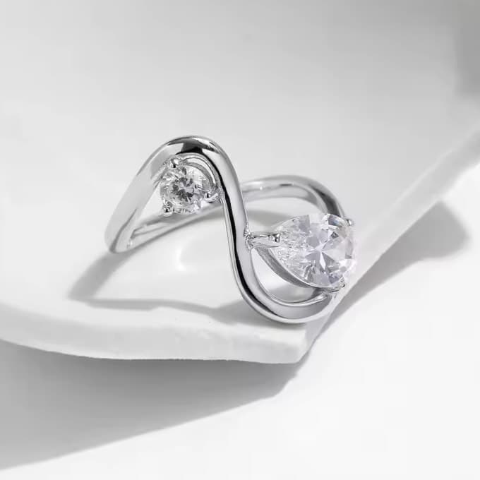 100% 925 Silver ring