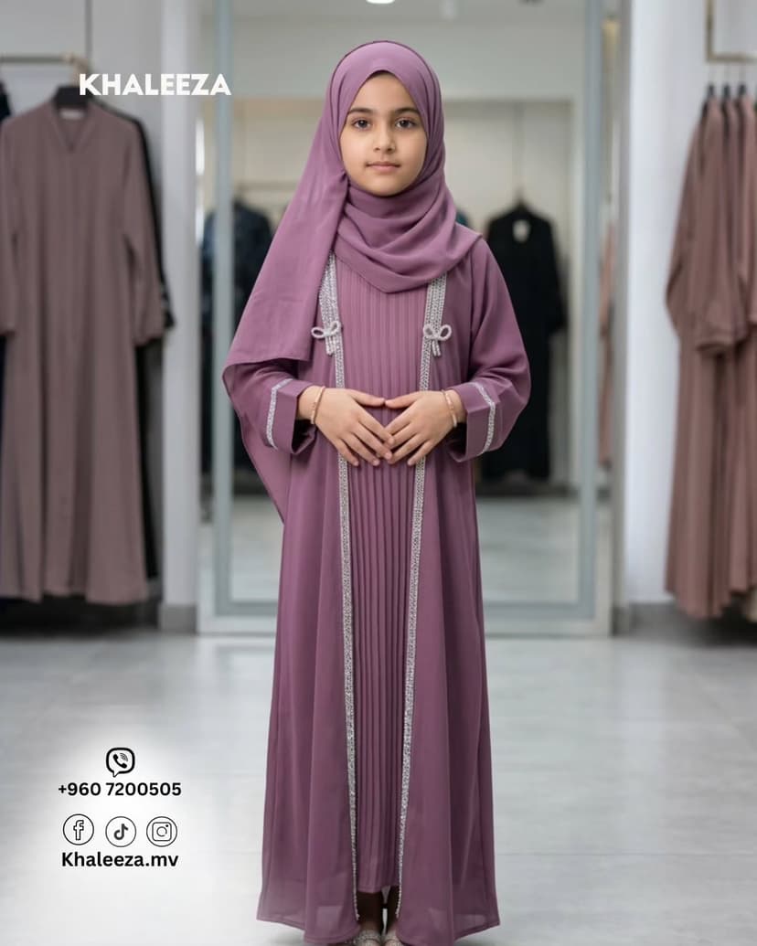 Tiny abaya