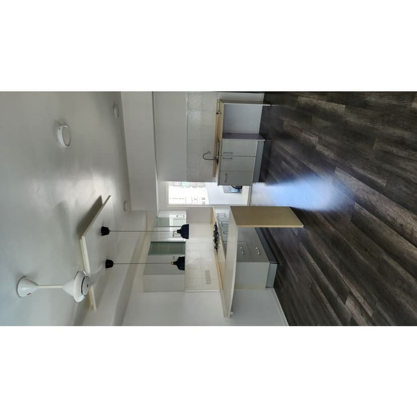 02 room apartment for rent